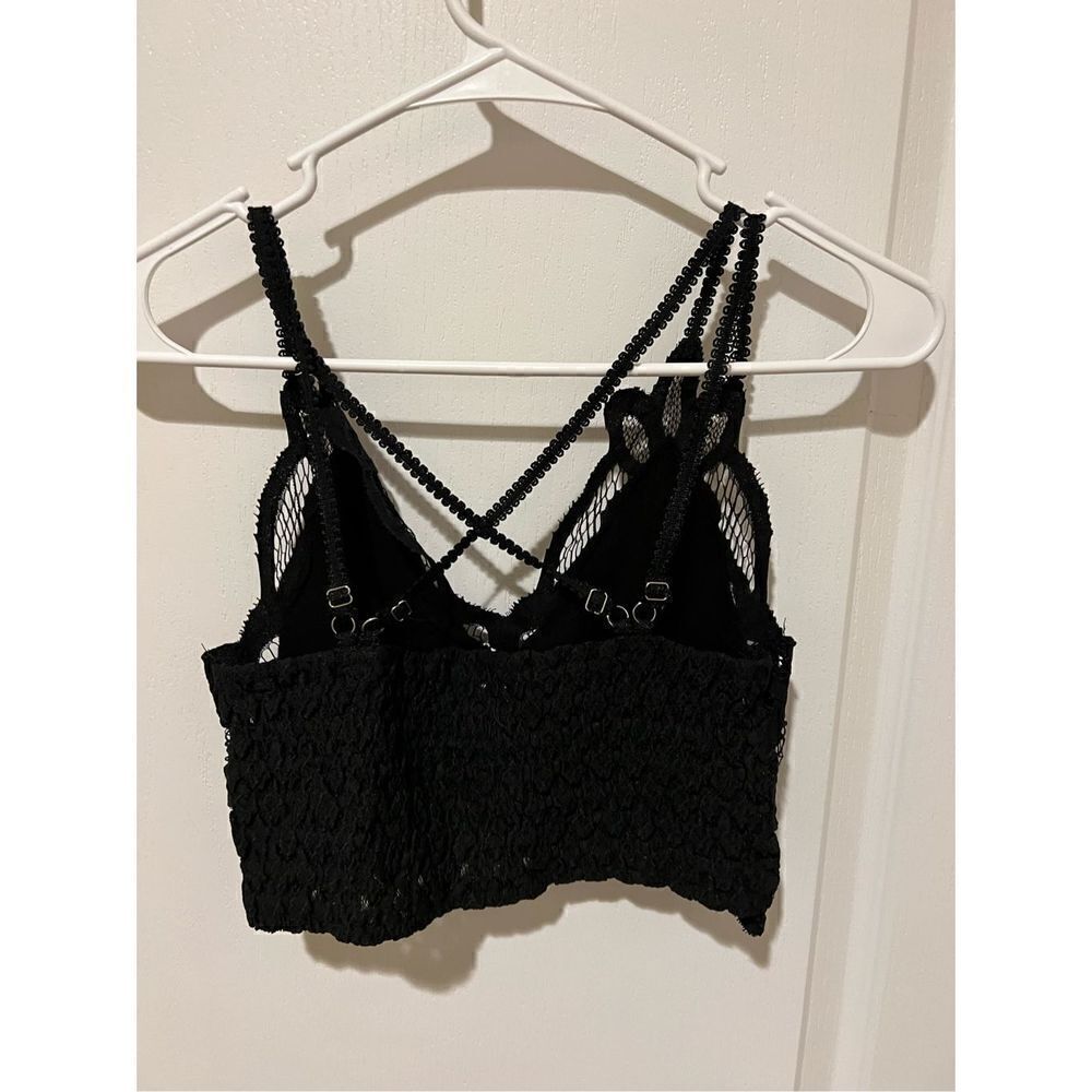 New Pol black lace strappy bralette
